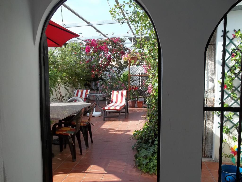 Madamme Curie Apartment Torrevieja Luaran gambar