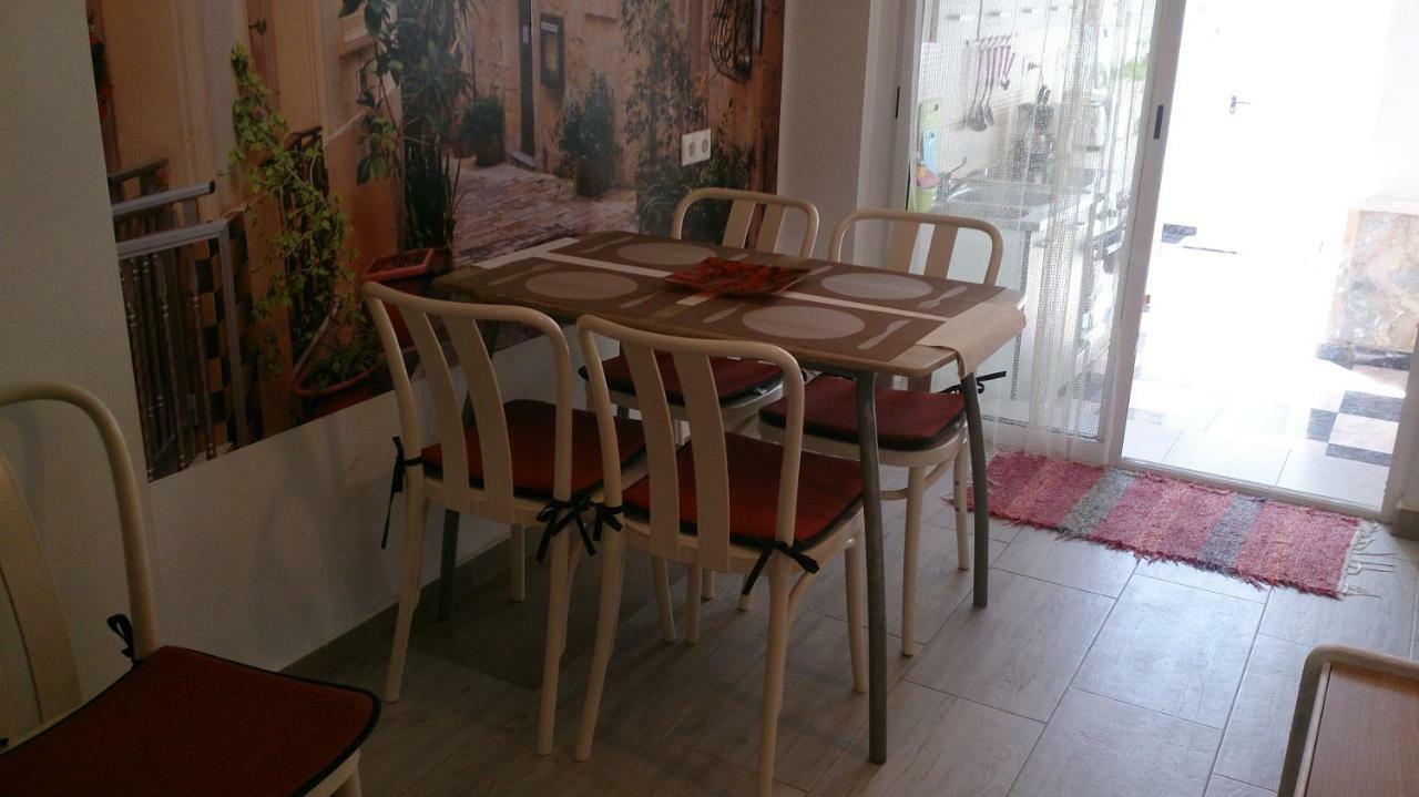 Madamme Curie Apartment Torrevieja Luaran gambar